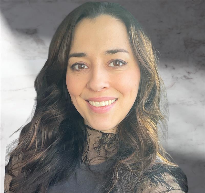 Headshot of Nicole Trinkaus